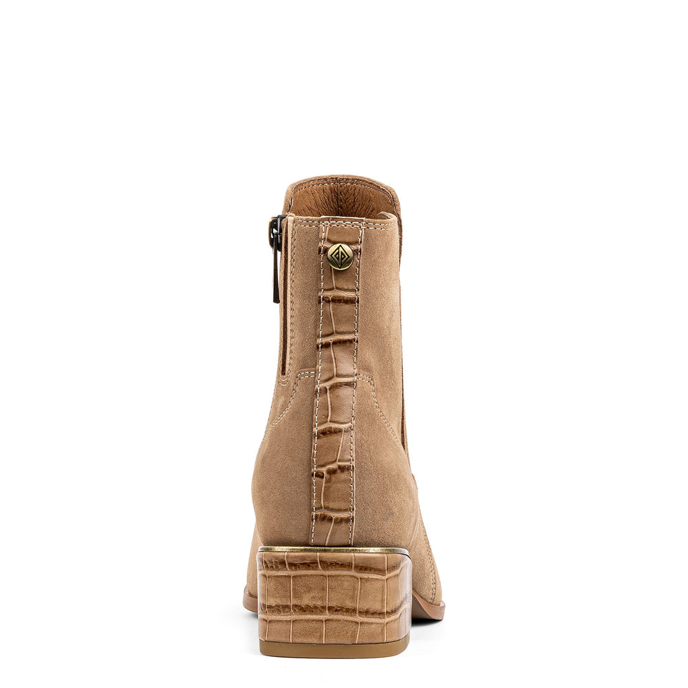 AZIA | Women Donald Pliner Shoes Tobacco